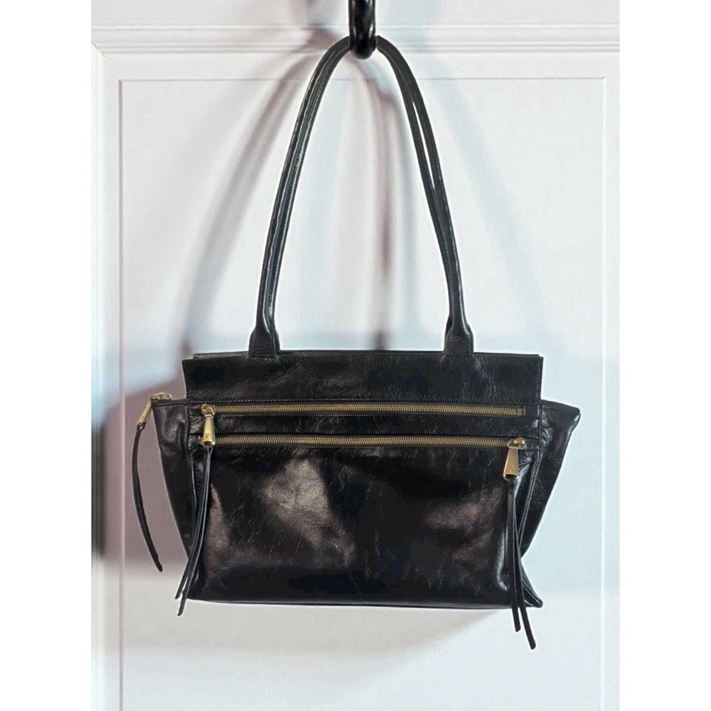 HOBO International Seeker Borne Black Leather Top Zip Shoulder Bag Tassels Clean